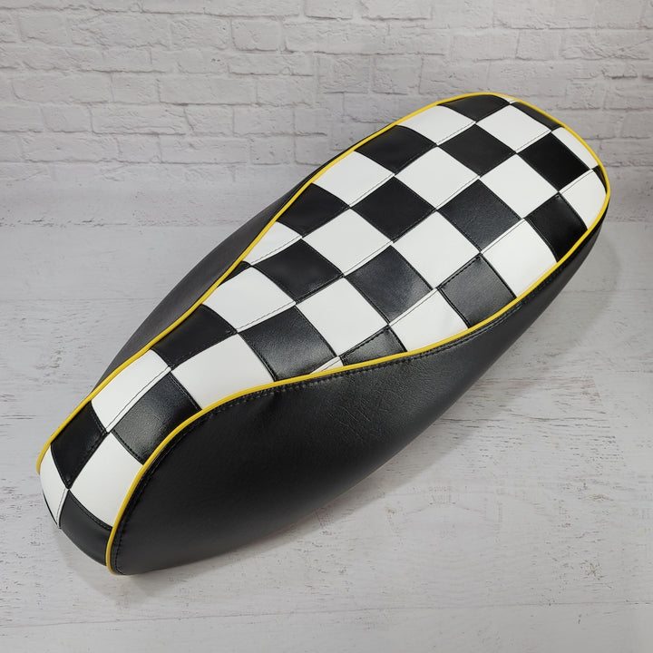 Vespa GTS 250 300 CHECKERS Seat Cover