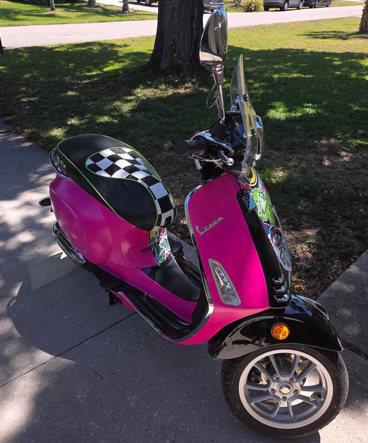 Vespa Sprint / Primavera Checker Seat Cover with Piping