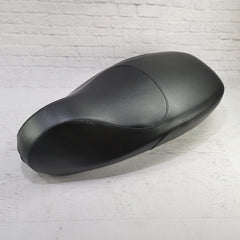 Vespa Sprint / Primavera Minimalist Black Seat Cover